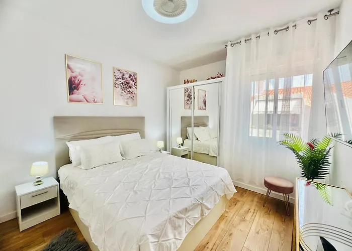 Paulmarie In Apartment Costa Adeje (Tenerife)